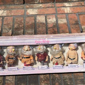 Disney the Seven Dwarfs